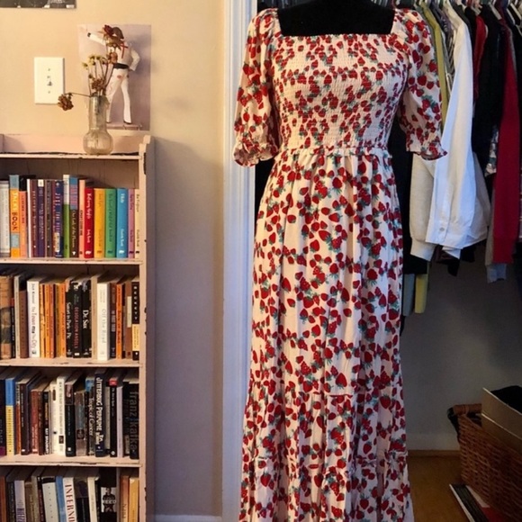 Betsey Johnson Smocked Strawberry Dress. New with no tags - Picture 1 of 6